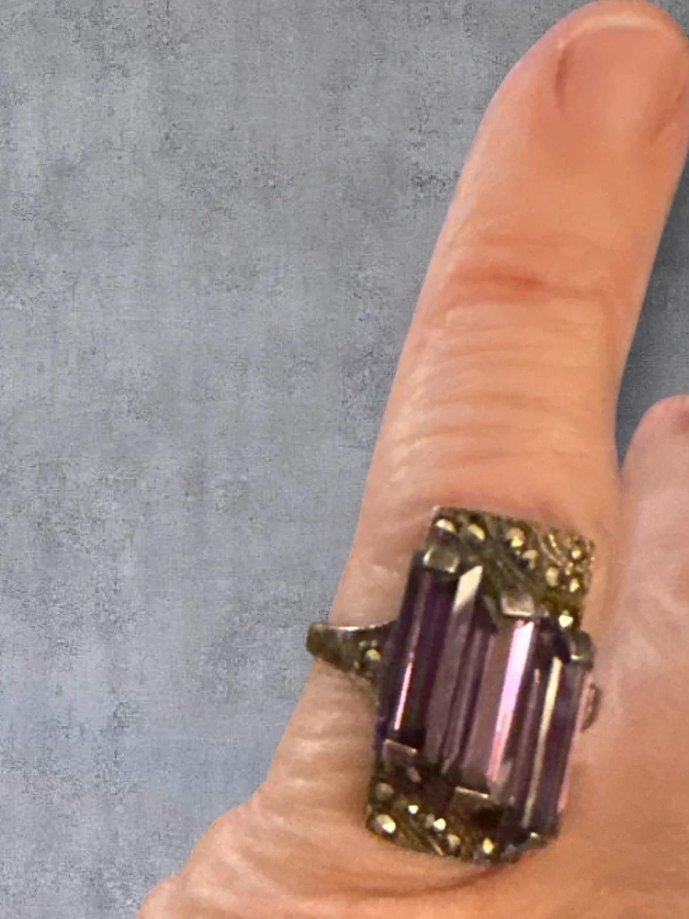 Vintage 925 Sterling Silver Purple Stone & Marcasite Ring Art Deco Style Sz 6.75